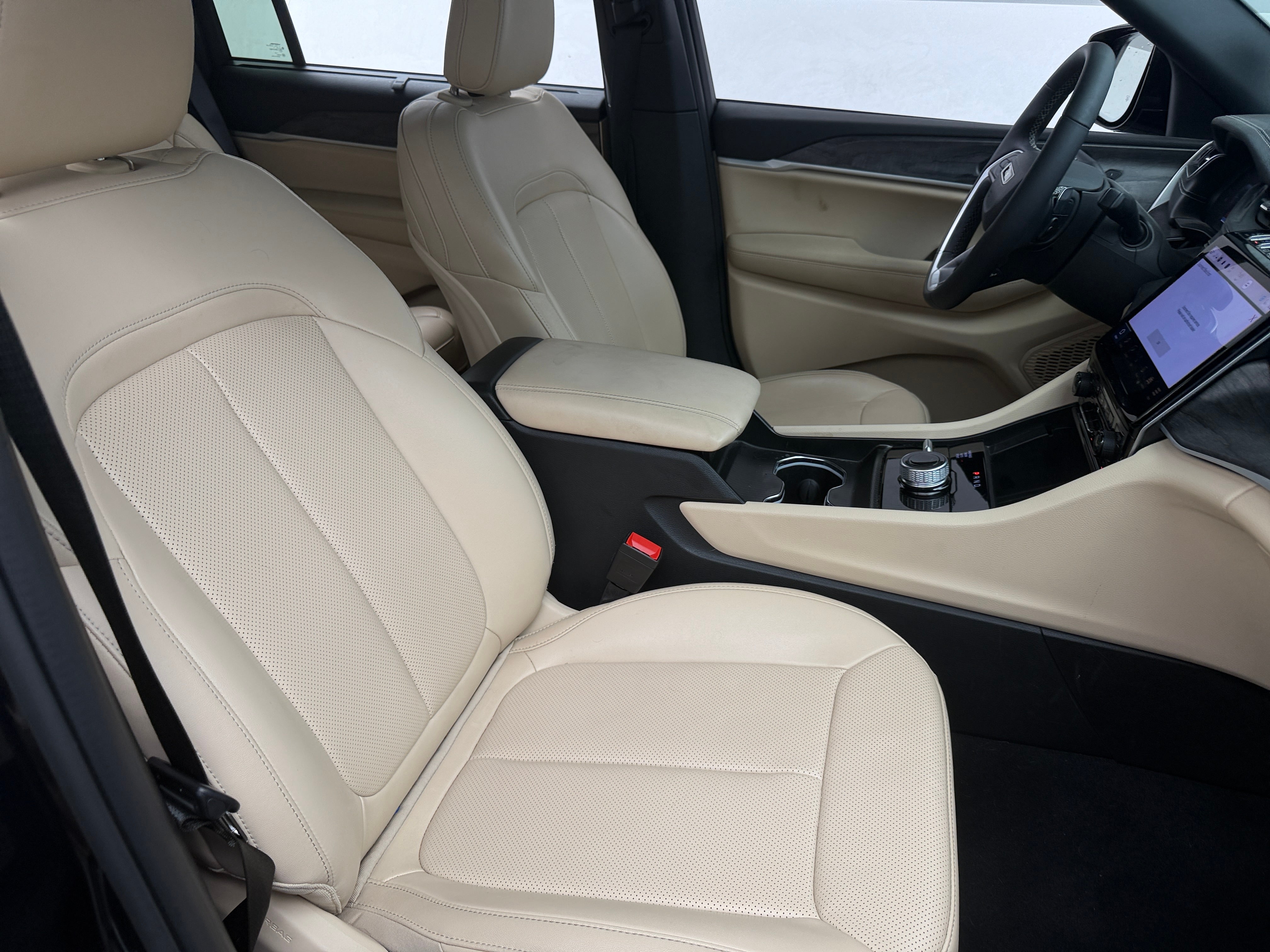 jeep grand cherokee l 2024 1C4RJKBG6R8916237 image jeep grand cherokee l 2024 1C4RJKBG6R8916237 image